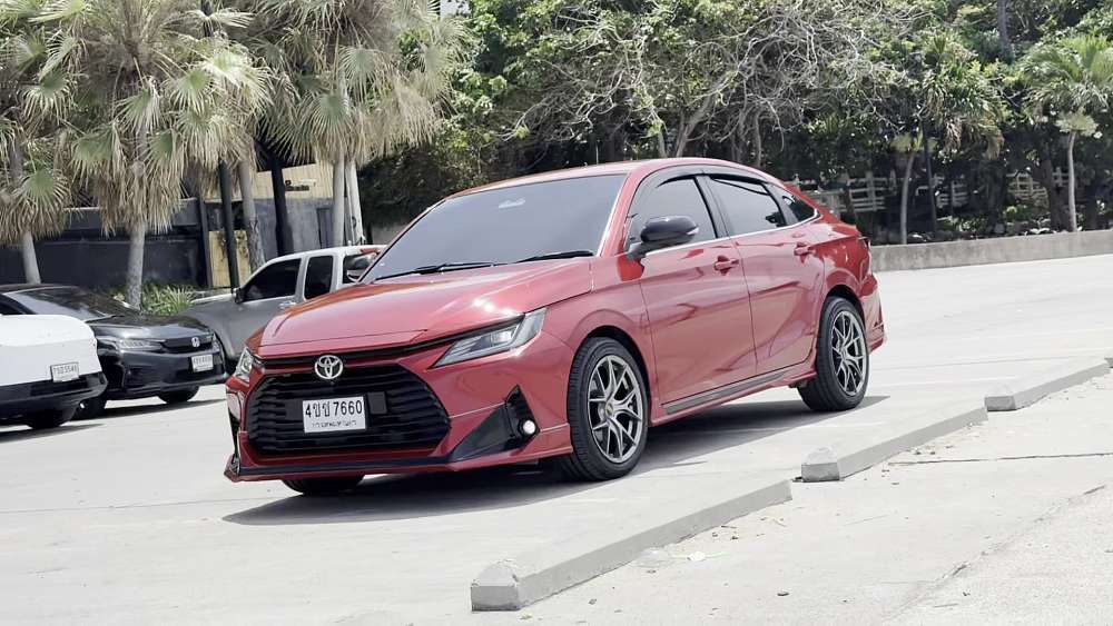 Toyota Yaris 2024