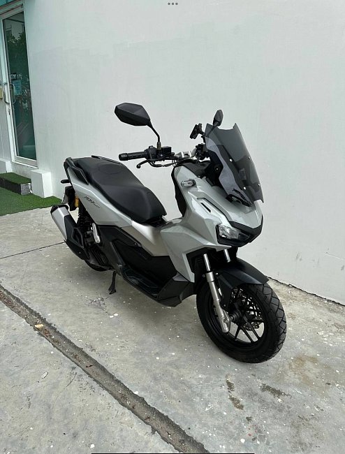 Honda ADV 160 2024