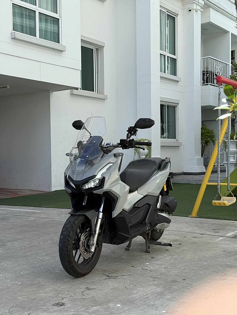 Honda ADV 160 2024