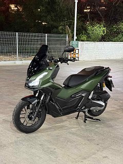 Honda ADV 160 2026